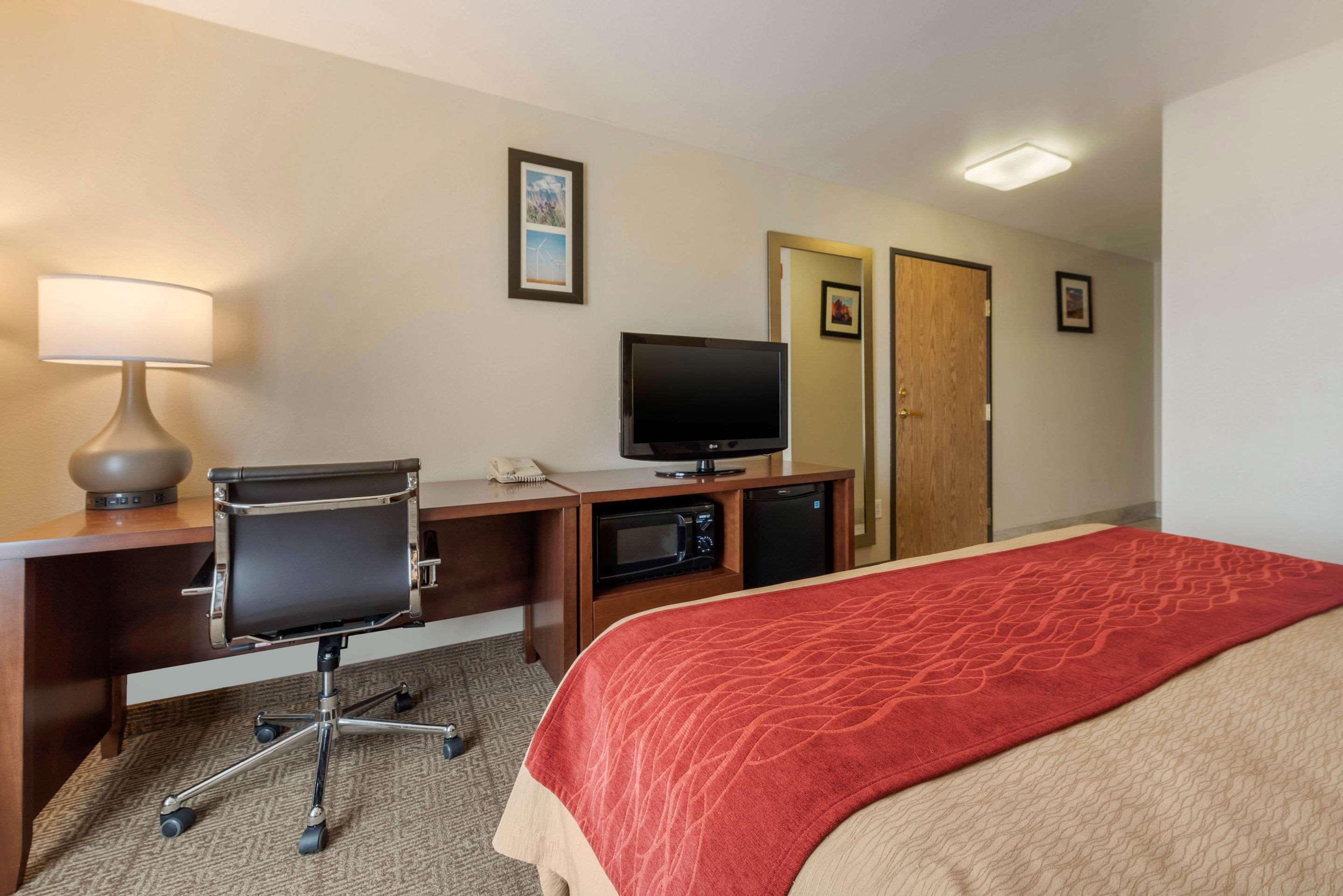 Comfort Inn Limon Zewnętrze zdjęcie
