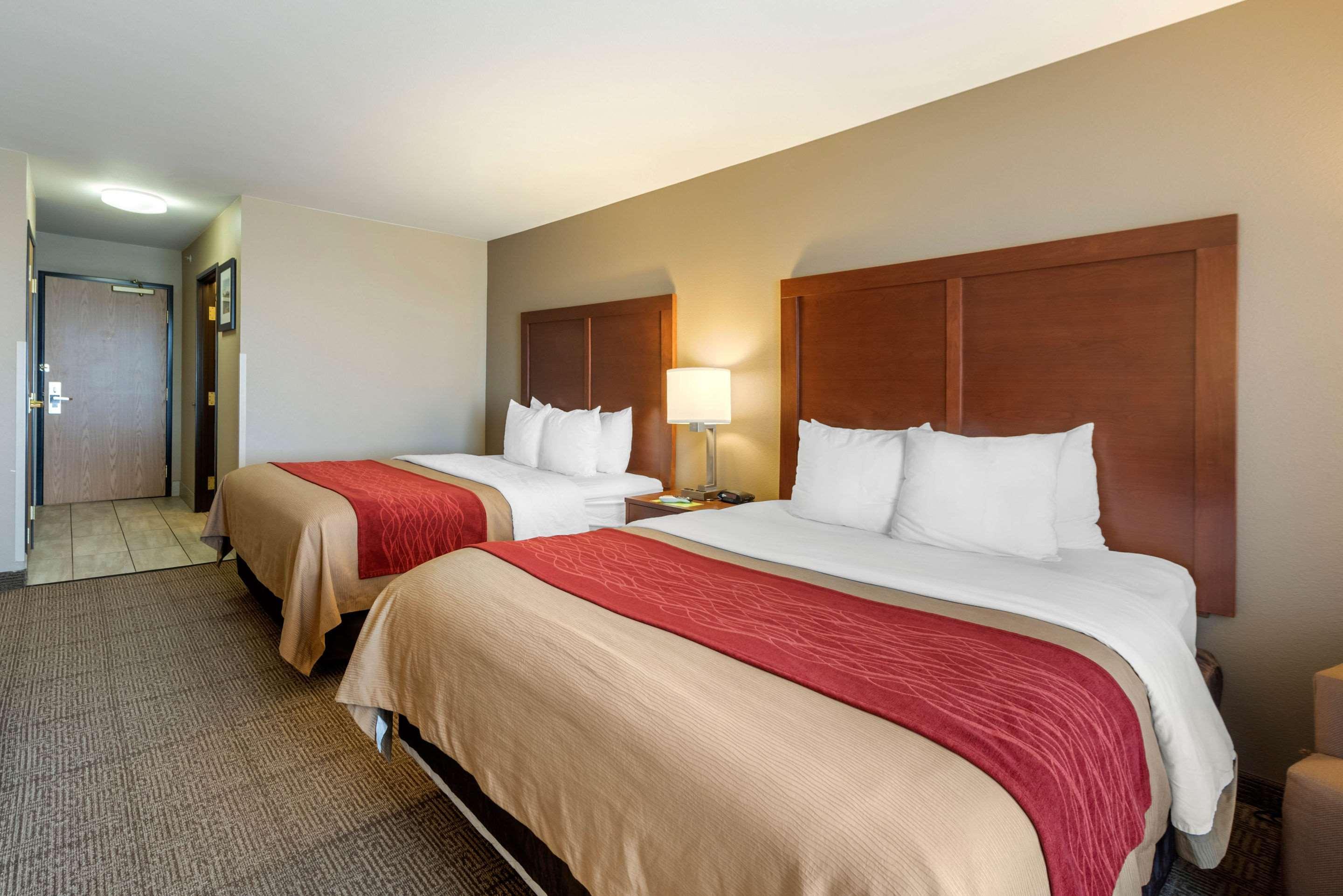 Comfort Inn Limon Zewnętrze zdjęcie