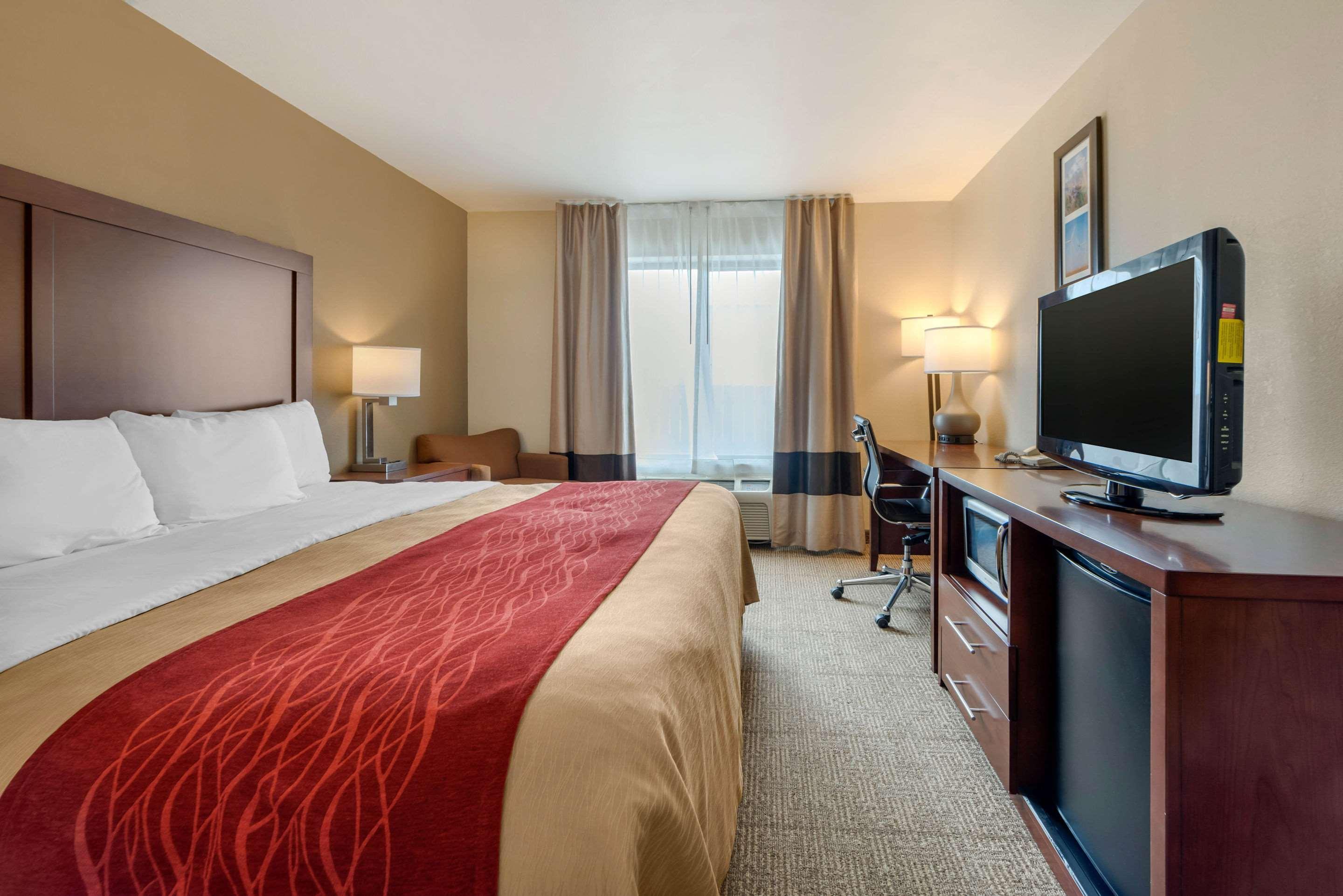 Comfort Inn Limon Zewnętrze zdjęcie