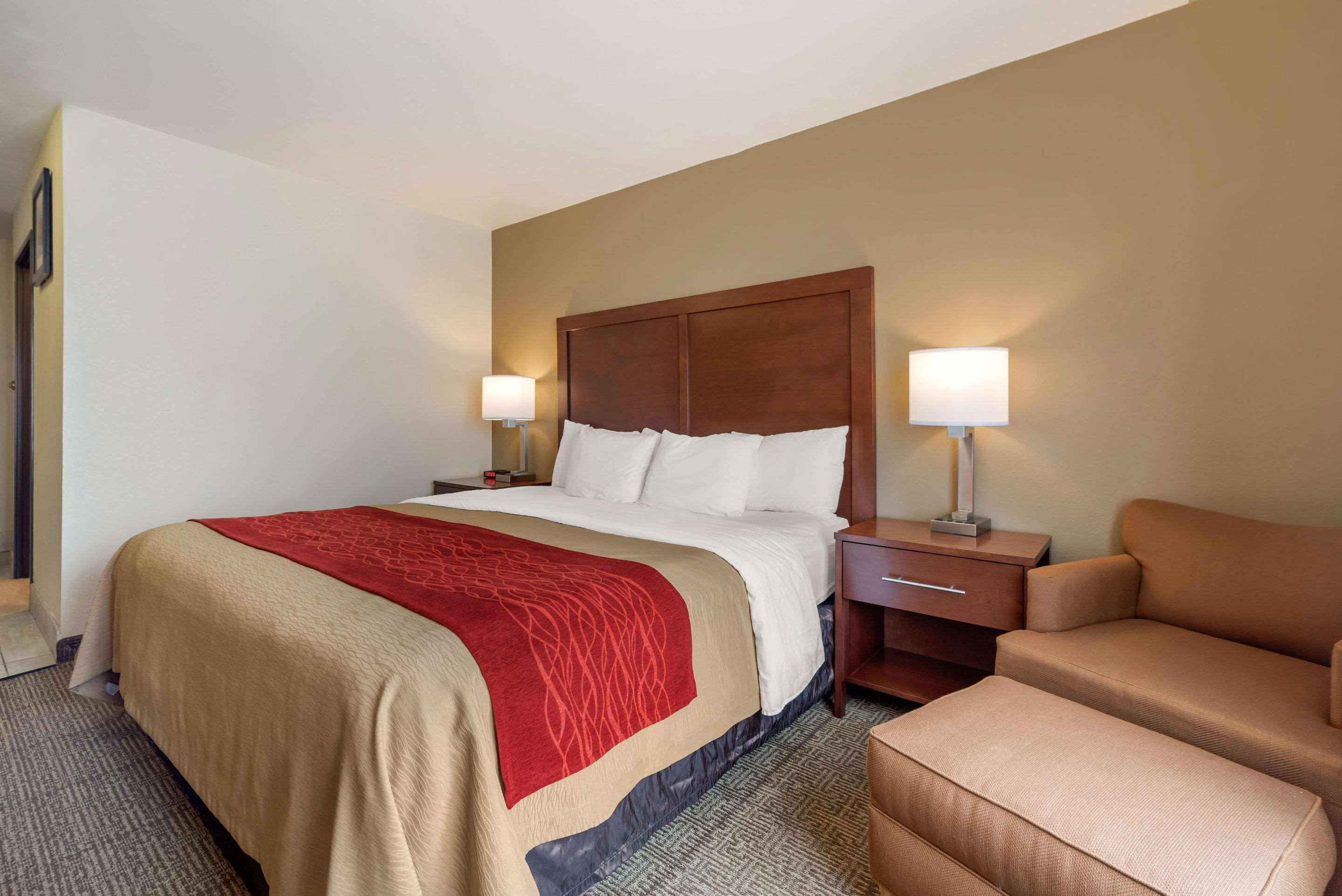 Comfort Inn Limon Zewnętrze zdjęcie