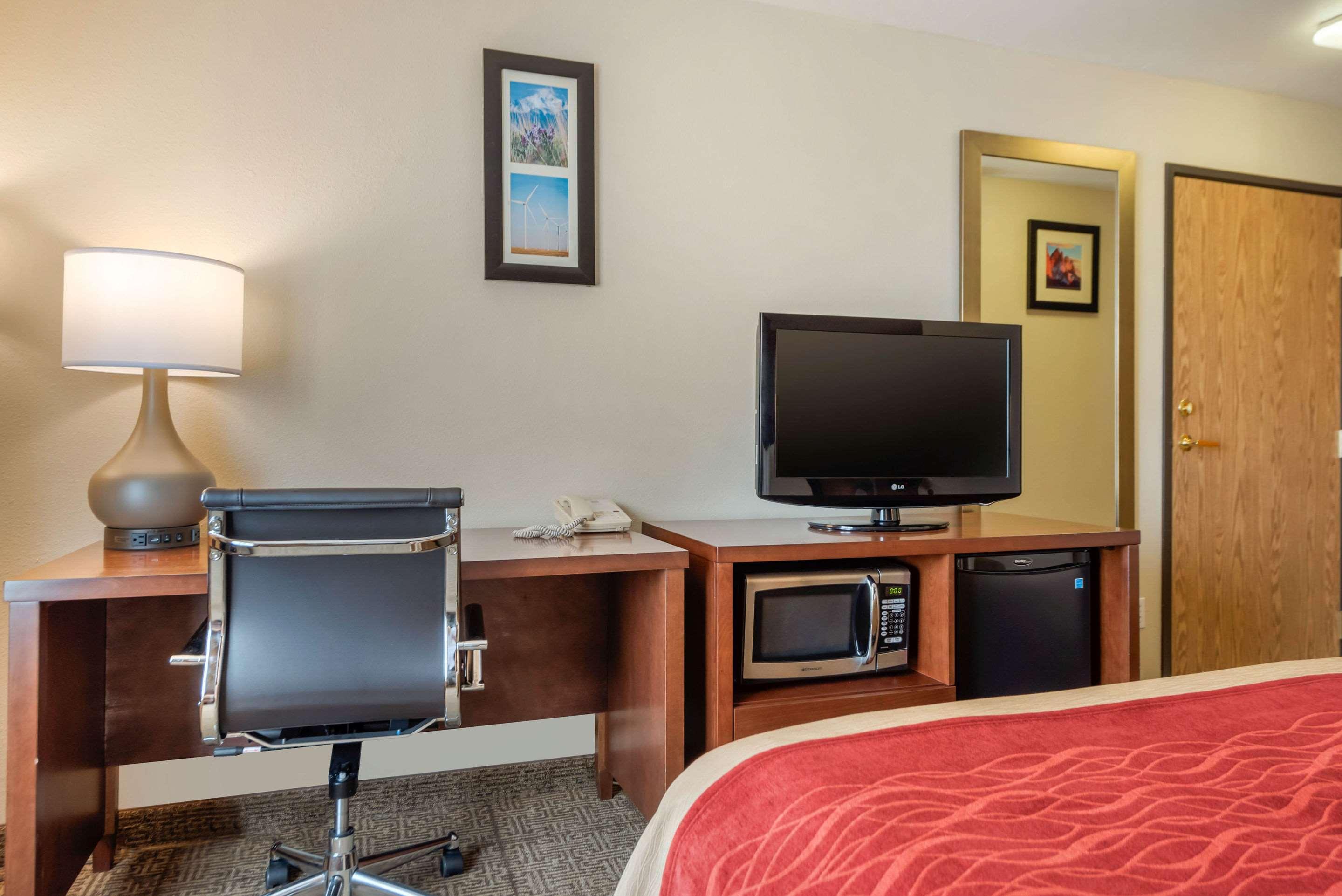 Comfort Inn Limon Zewnętrze zdjęcie