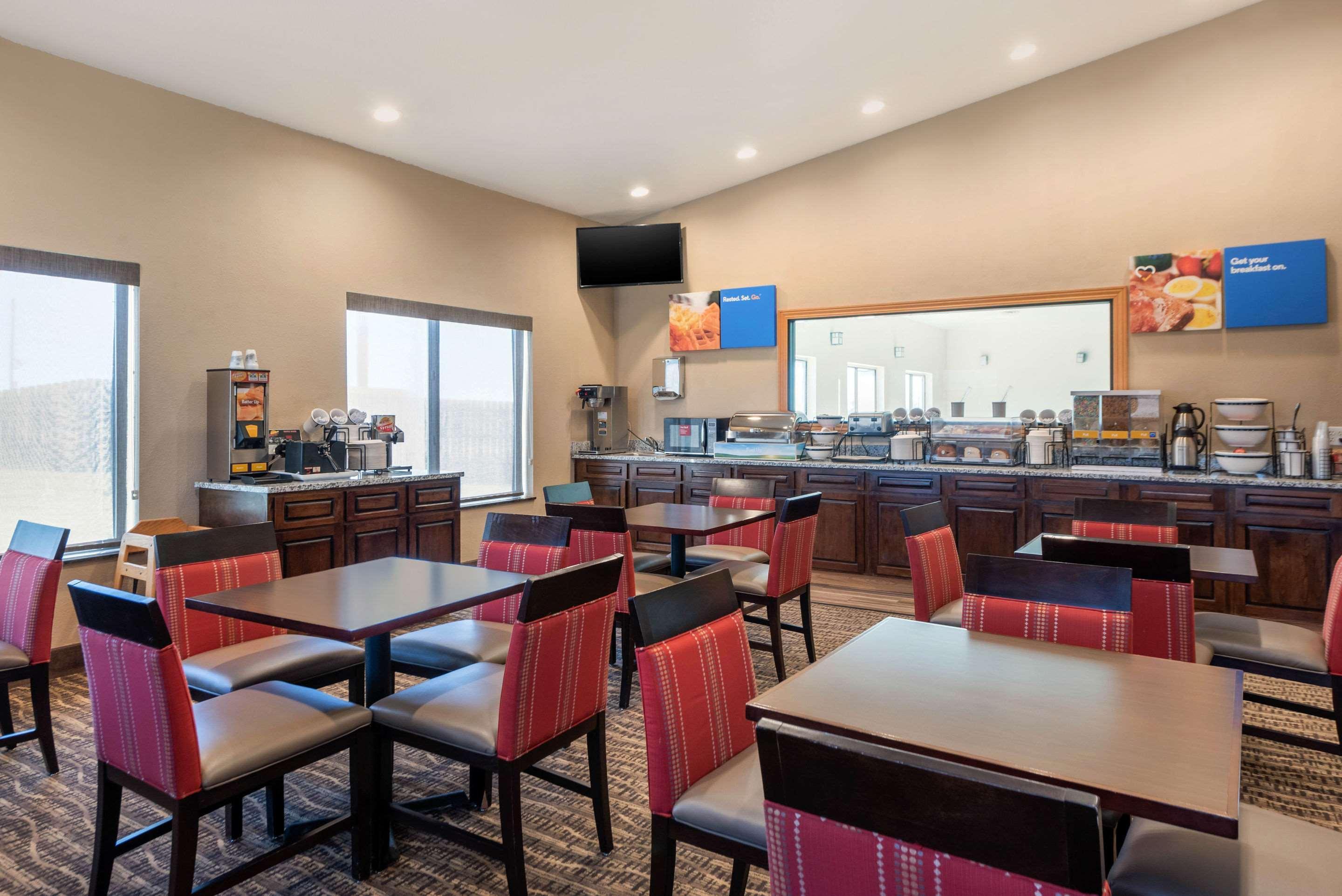 Comfort Inn Limon Zewnętrze zdjęcie