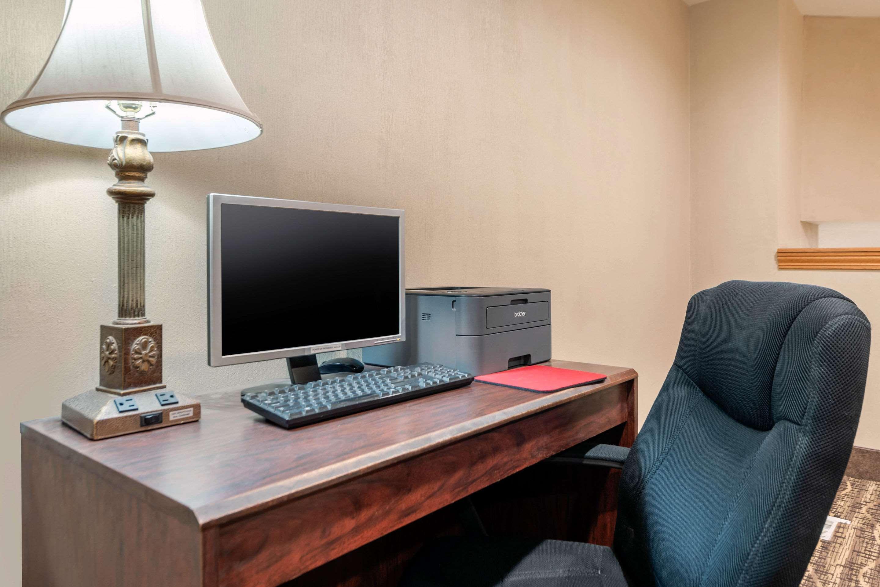 Comfort Inn Limon Zewnętrze zdjęcie