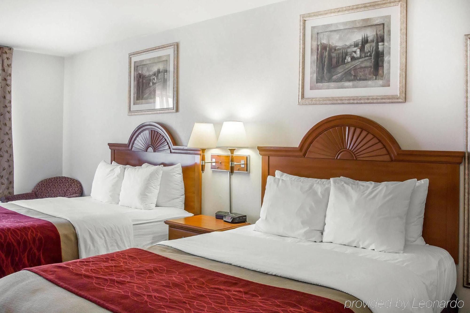 Comfort Inn Limon Zewnętrze zdjęcie