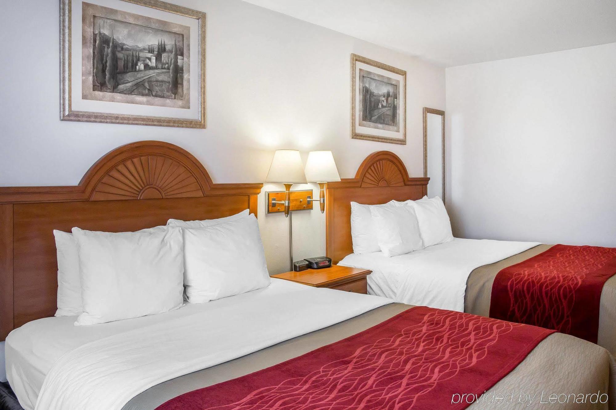 Comfort Inn Limon Zewnętrze zdjęcie